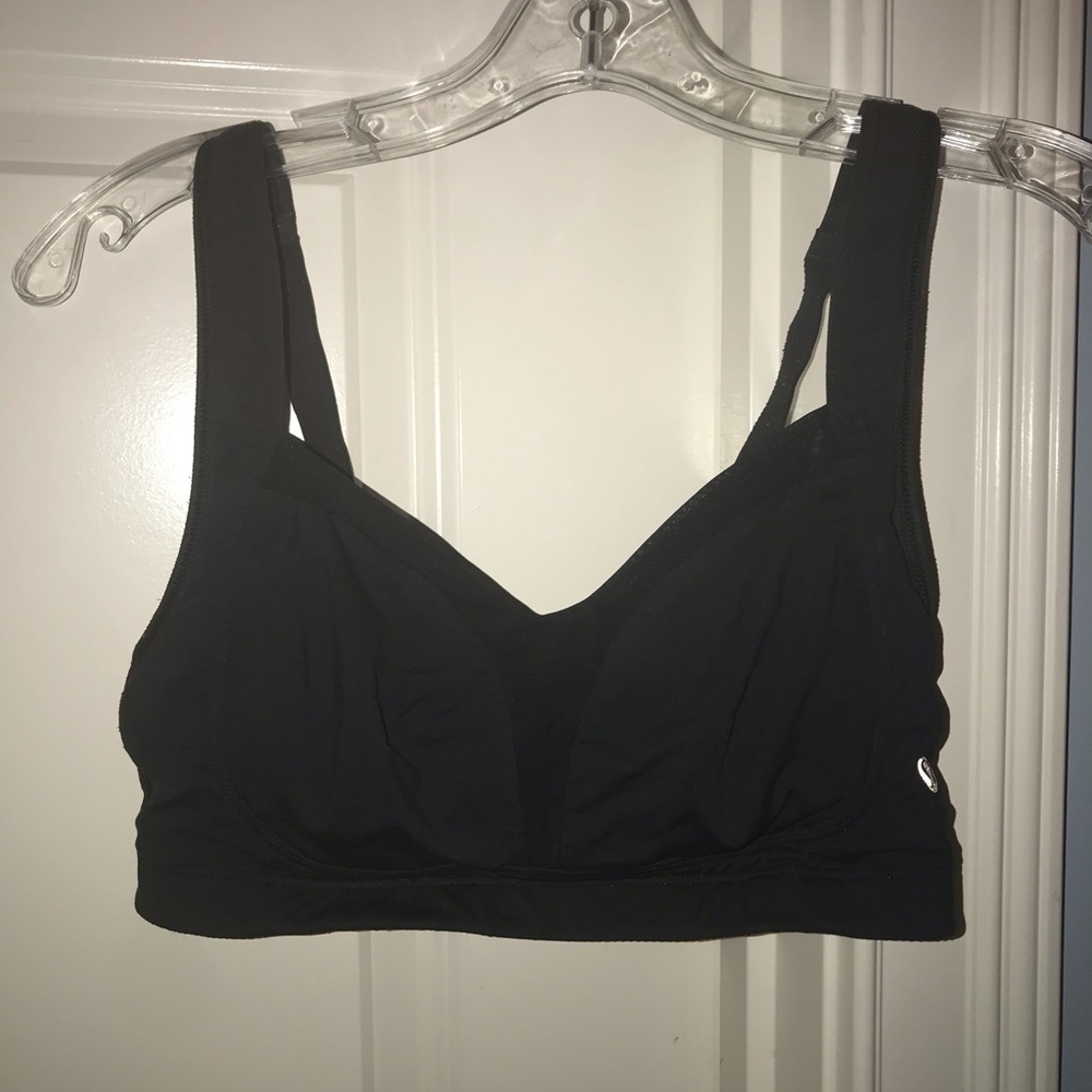 Lululemon black sports bra.